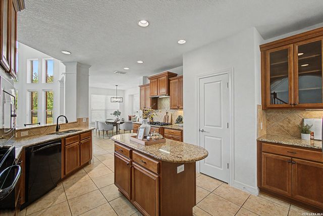 12930 Walking Horse, Helotes, TX 78023