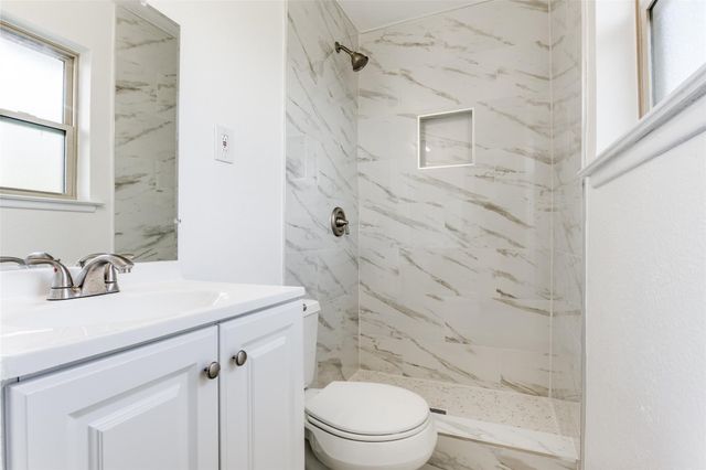 1606 W Shore Drive, Richardson, TX 75080