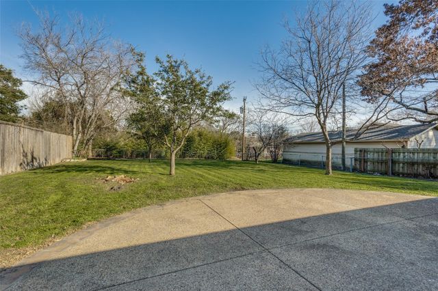 1606 W Shore Drive, Richardson, TX 75080