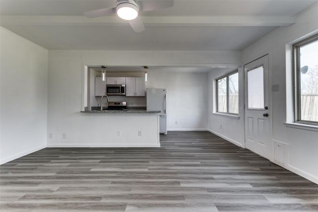 1606 W Shore Drive, Richardson, TX 75080