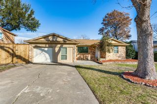 1606 W Shore Drive, Richardson, TX 75080