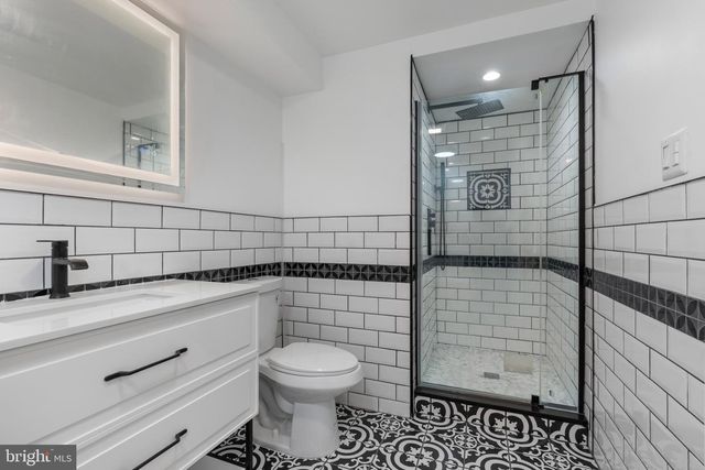 625 WINTON ST, Philadelphia, PA 19148