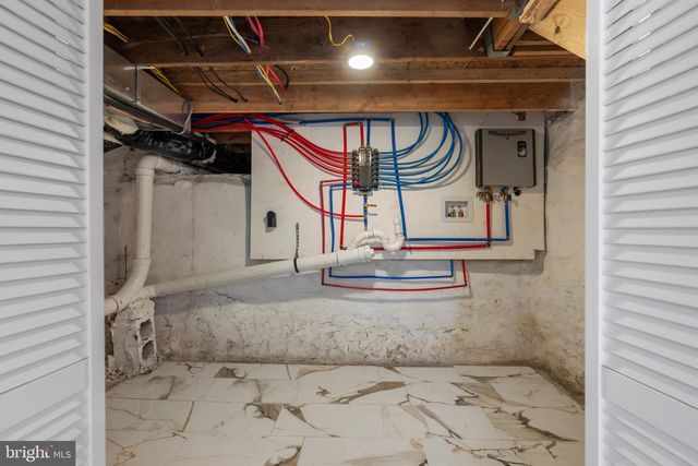 625 WINTON ST, Philadelphia, PA 19148