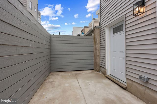 625 WINTON ST, Philadelphia, PA 19148