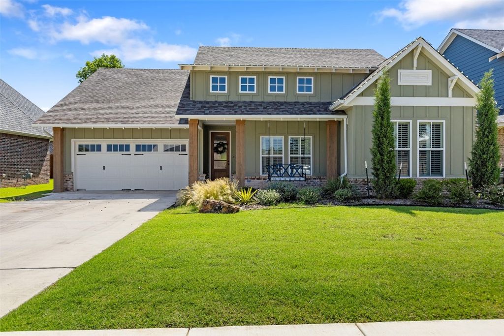 1724 Campus Corner Place, Edmond, OK 73034