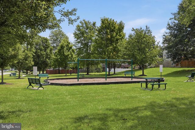 102 JASONS RDG, Smithsburg, MD 21783