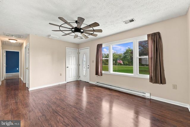 589 RUEBUCK RD, Clear Brook, VA 22624