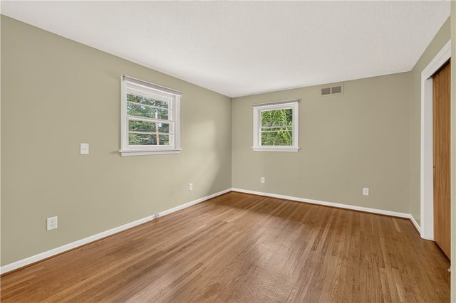 82 Kensington Court, Greece, NY 14612