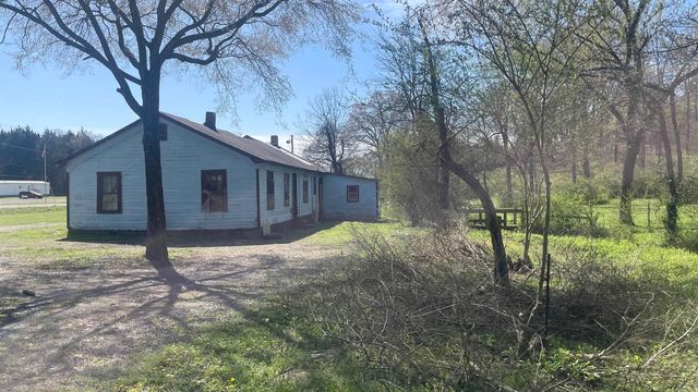 70 Highway 92, Plumerville, AR 72127