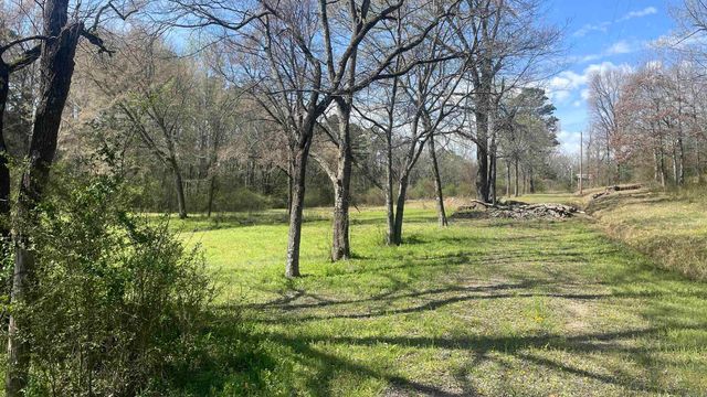 70 Highway 92, Plumerville, AR 72127