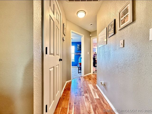 4906 S 195th East Avenue, Broken Arrow, OK 74014