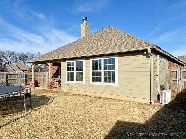 4906 S 195th East Avenue, Broken Arrow, OK 74014
