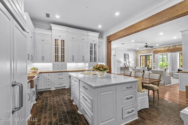 404 Cedarmont Drive, Madison, MS 39110