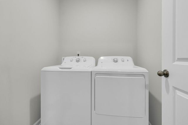 428 Lake Ridge Boulevard, Summerville, SC 29486