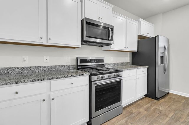 428 Lake Ridge Boulevard, Summerville, SC 29486