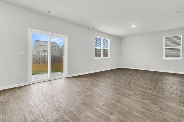 428 Lake Ridge Boulevard, Summerville, SC 29486