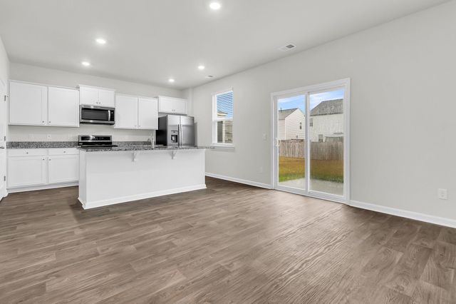 428 Lake Ridge Boulevard, Summerville, SC 29486