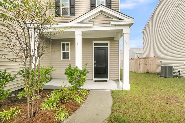 428 Lake Ridge Boulevard, Summerville, SC 29486