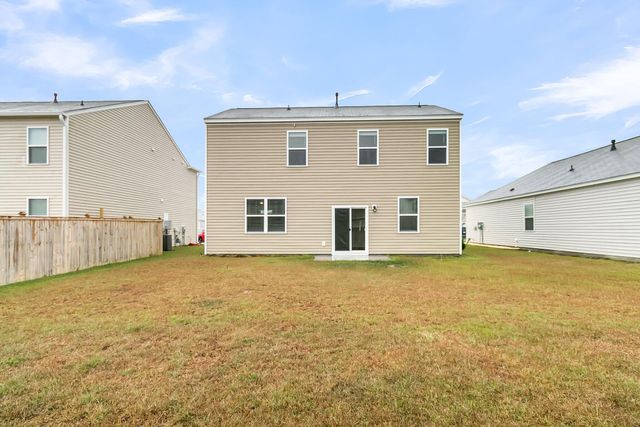 428 Lake Ridge Boulevard, Summerville, SC 29486