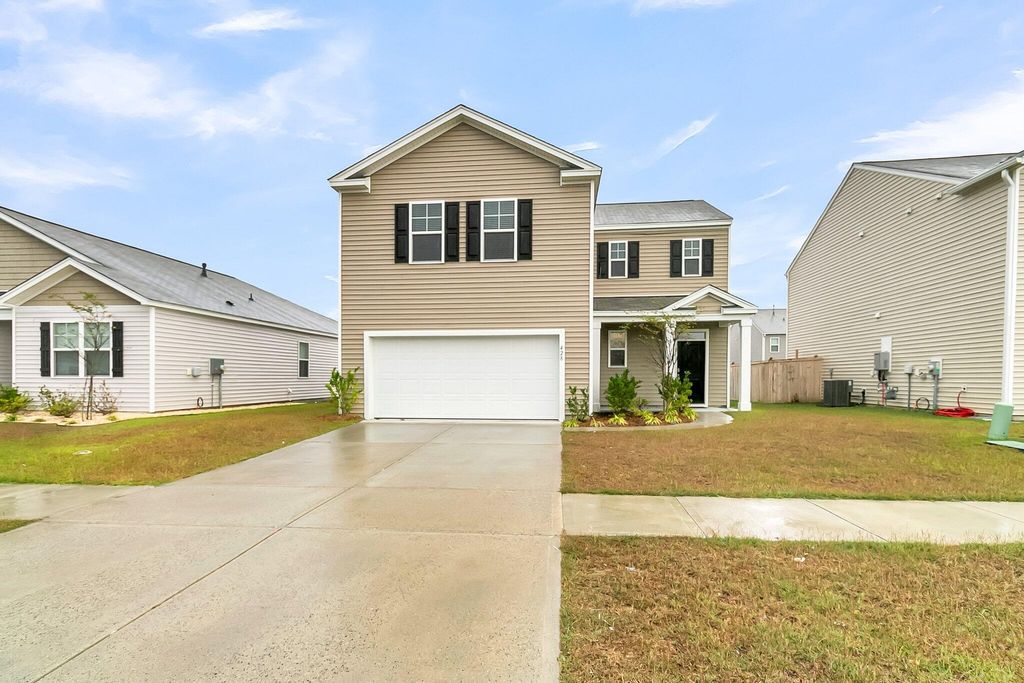 428 Lake Ridge Boulevard, Summerville, SC 29486