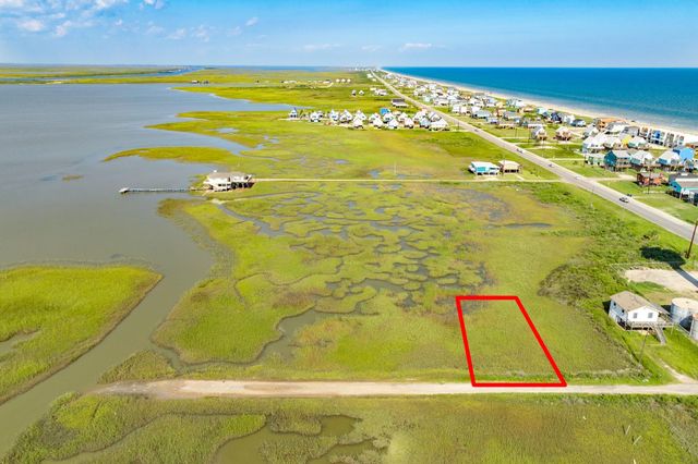 000 Yucca Ave Lot 30, Surfside Beach, TX 77541