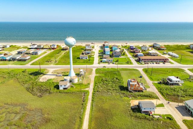 000 Yucca Ave Lot 30, Surfside Beach, TX 77541