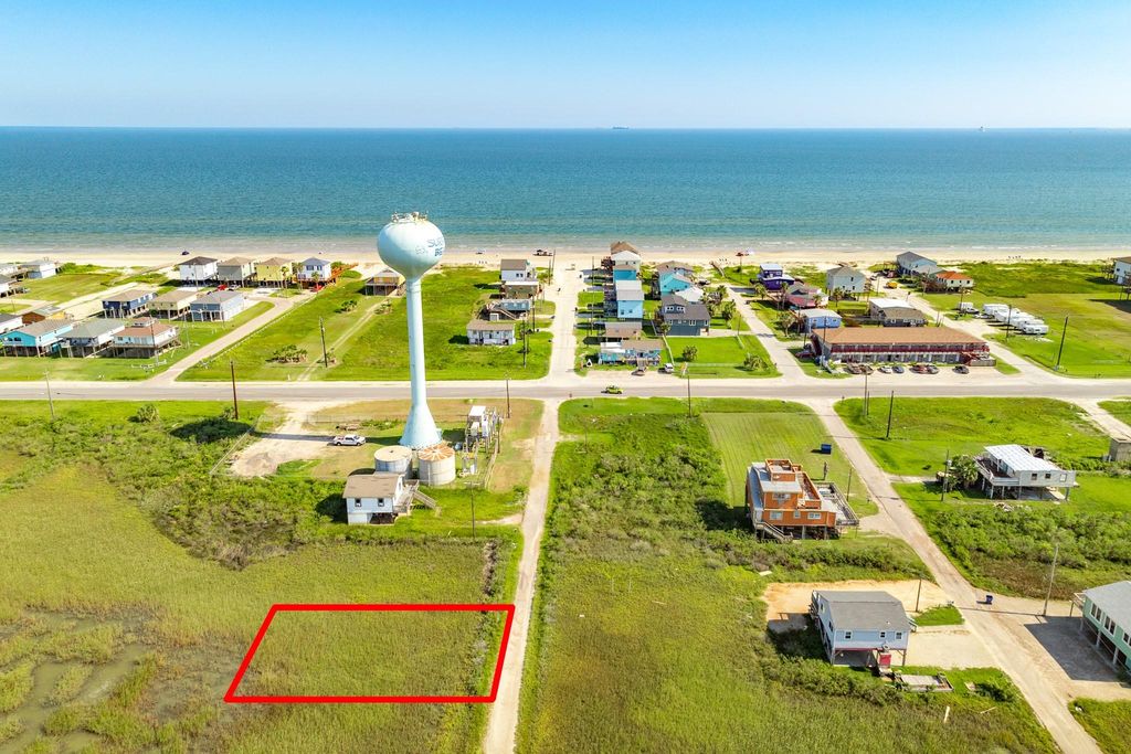 000 Yucca Ave Lot 30, Surfside Beach, TX 77541