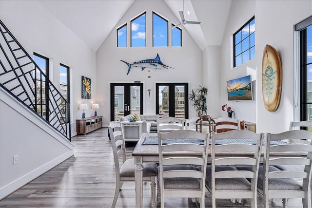 507 Sunrise Ave, Port Aransas, TX 78373