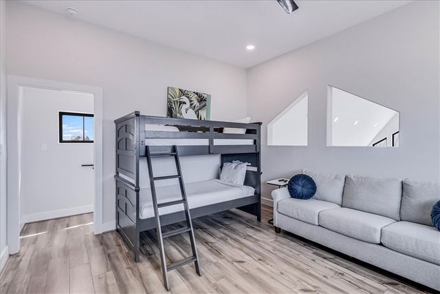 507 Sunrise Ave, Port Aransas, TX 78373