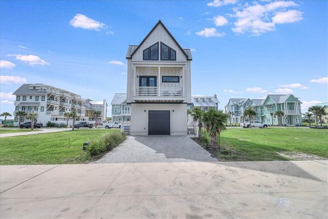 507 Sunrise Ave, Port Aransas, TX 78373