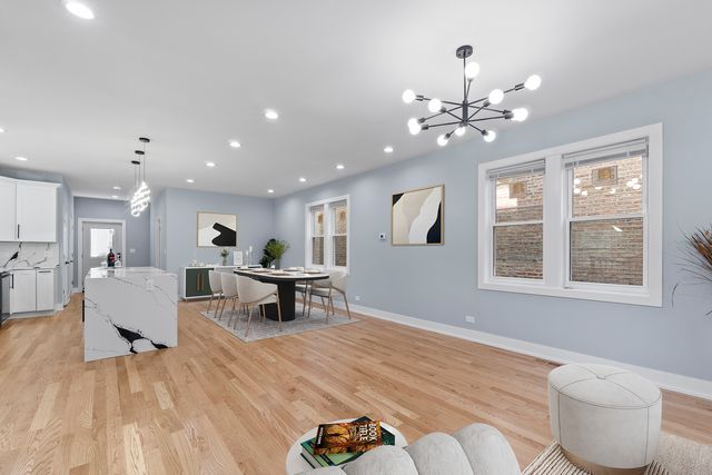 657 N PINE Avenue, Chicago, IL 60644