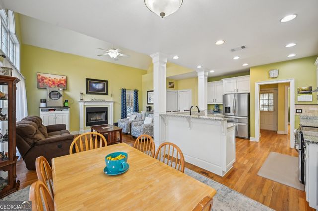 572 Harbour Shores Drive, Jackson, GA 30233