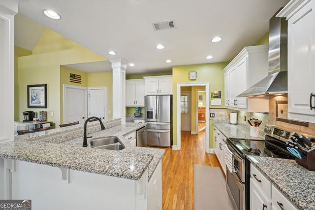 572 Harbour Shores Drive, Jackson, GA 30233