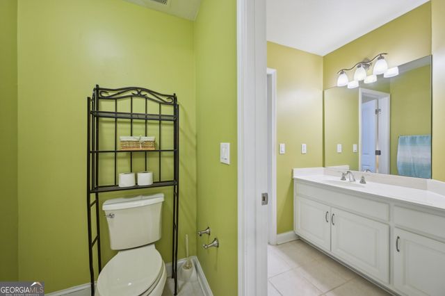 572 Harbour Shores Drive, Jackson, GA 30233