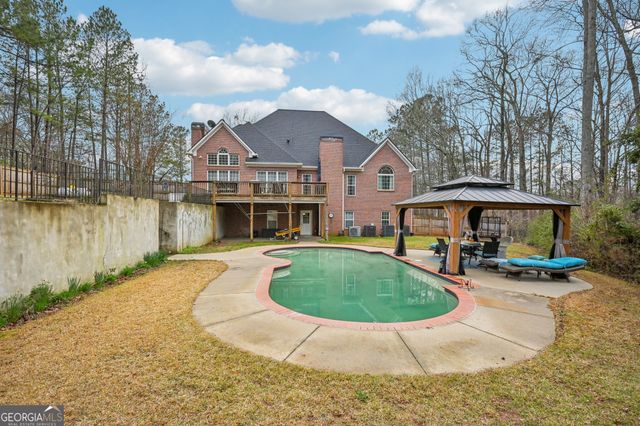 572 Harbour Shores Drive, Jackson, GA 30233
