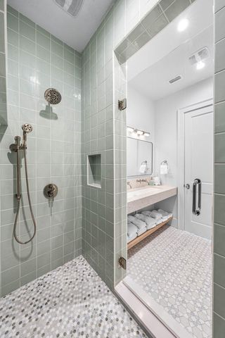 605 Western Lake Drive, Santa Rosa Beach, FL 32459