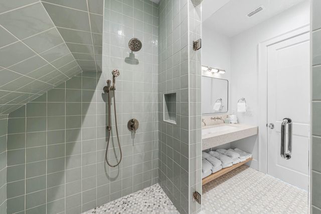 605 Western Lake Drive, Santa Rosa Beach, FL 32459