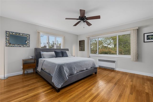 120 Bretton Woods Drive, Cranston, RI 02920
