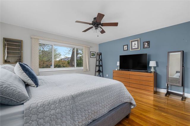 120 Bretton Woods Drive, Cranston, RI 02920