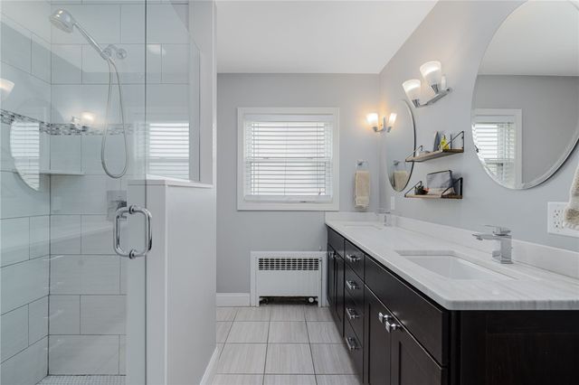 120 Bretton Woods Drive, Cranston, RI 02920