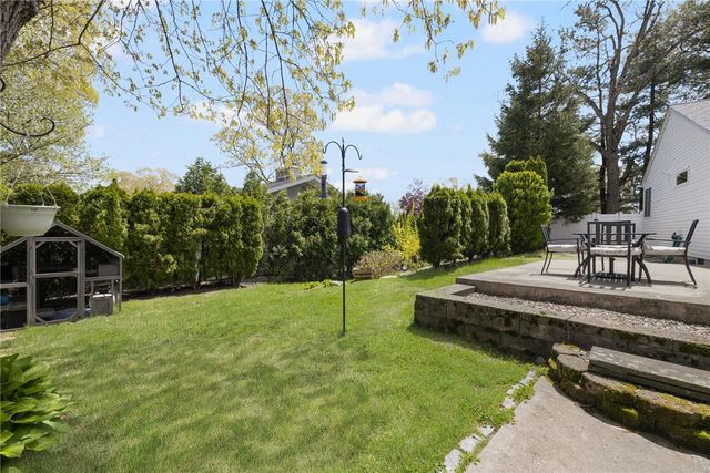 120 Bretton Woods Drive, Cranston, RI 02920