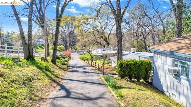 14690 Tuolumne RD, Sonora, CA 95370