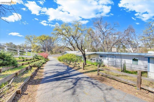 14690 Tuolumne RD, Sonora, CA 95370