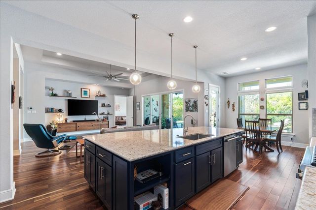 413 Montalcino LN, Georgetown, TX 78628