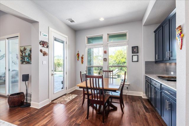 413 Montalcino LN, Georgetown, TX 78628