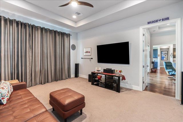 413 Montalcino LN, Georgetown, TX 78628