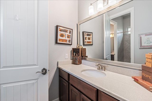 413 Montalcino LN, Georgetown, TX 78628