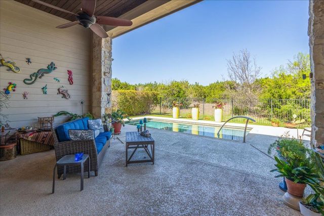 413 Montalcino LN, Georgetown, TX 78628