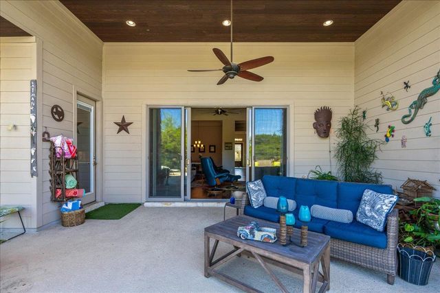 413 Montalcino LN, Georgetown, TX 78628