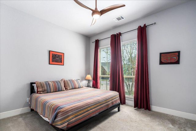 413 Montalcino LN, Georgetown, TX 78628